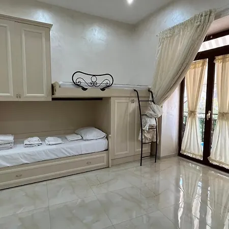 Sasi Bed & Breakfast Napoli